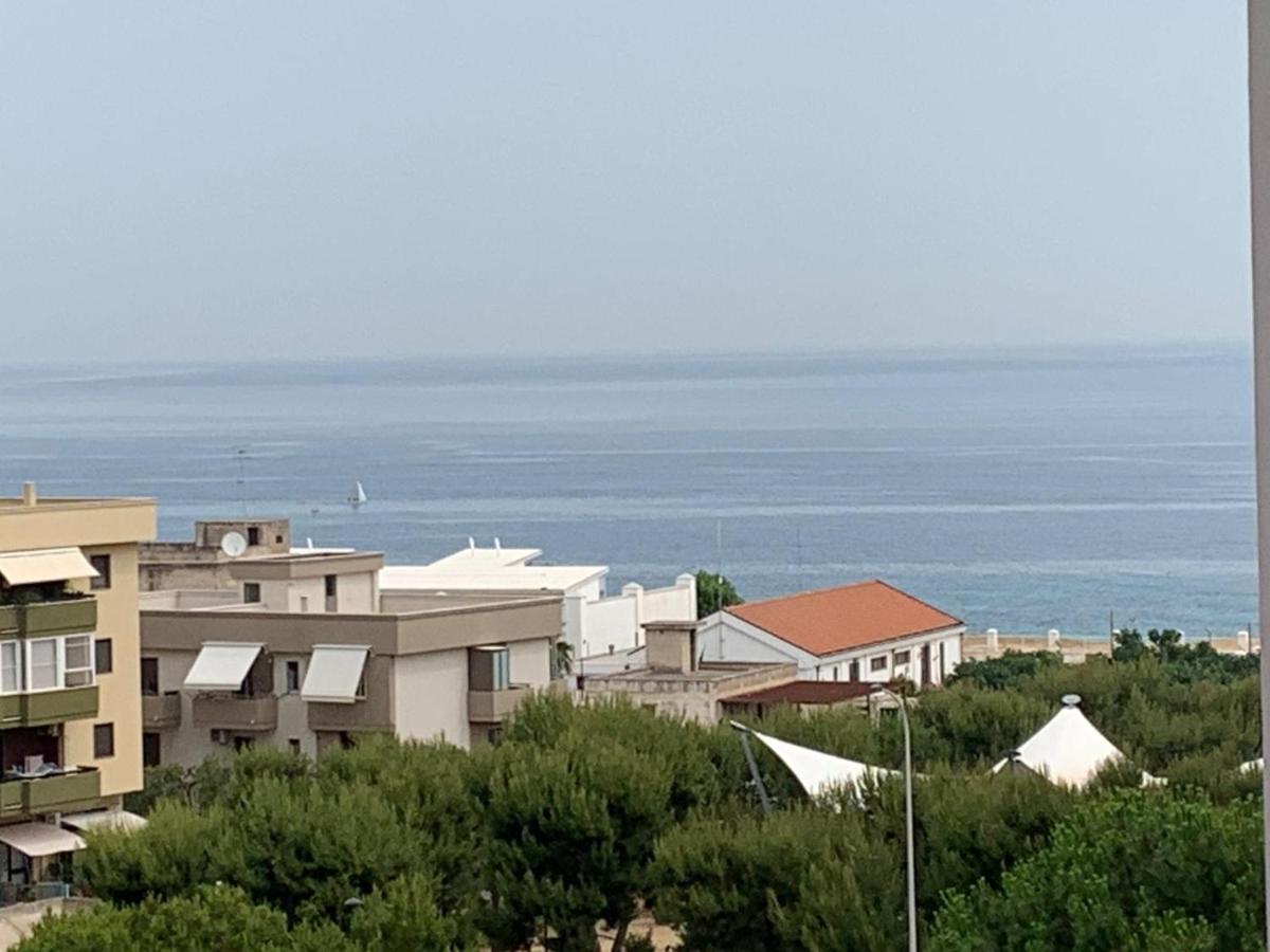 Casa Cometa - Vista Mare Monopoli Εξωτερικό φωτογραφία